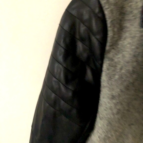 Armani Exchange 3 tone Wool Blend short moto style jacket. - Picture 11 of 13